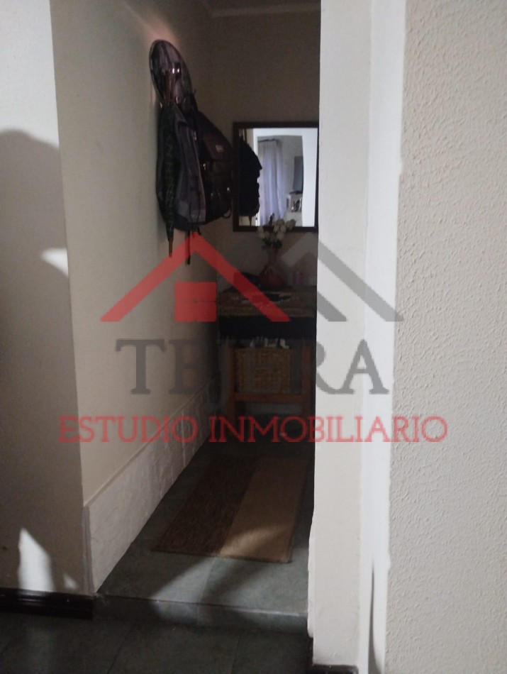 VENTA CASA Y DEPTO SOBRE AV JUAN DOMINGO PERON- ZEBALLOS