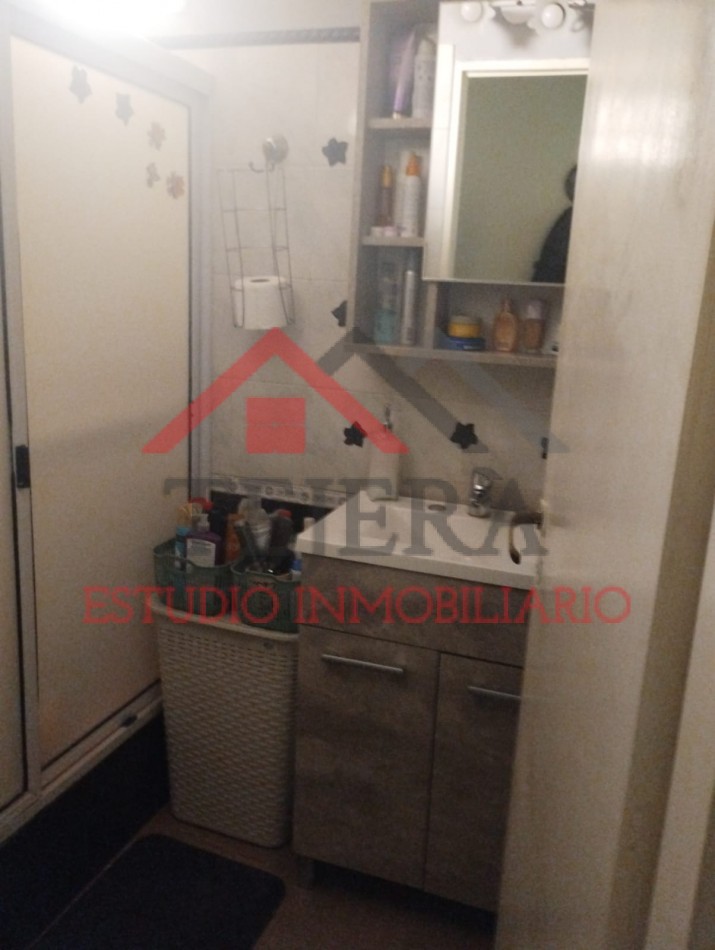 VENTA CASA Y DEPTO SOBRE AV JUAN DOMINGO PERON- ZEBALLOS