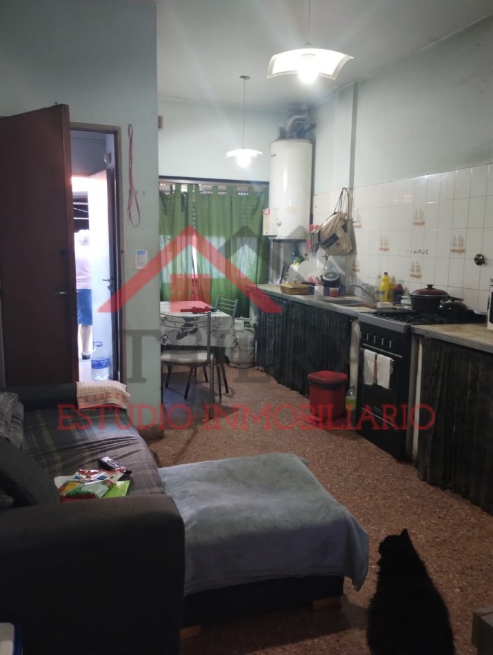 VENTA EN BLOCK LOCALES COMERCIALES- DEPTOS