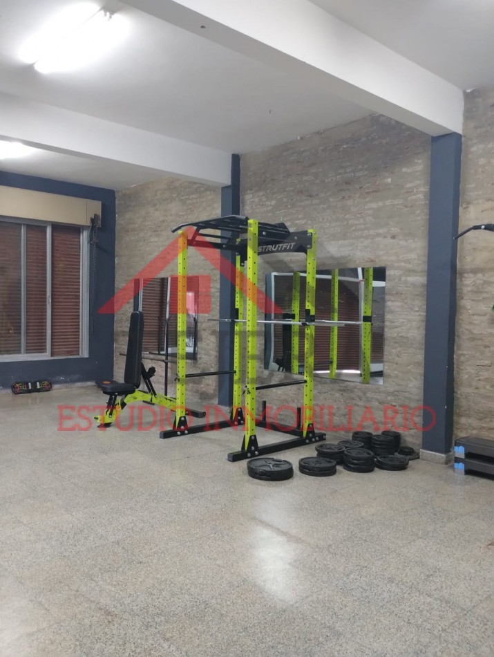 VENTA EN BLOCK LOCALES COMERCIALES- DEPTOS