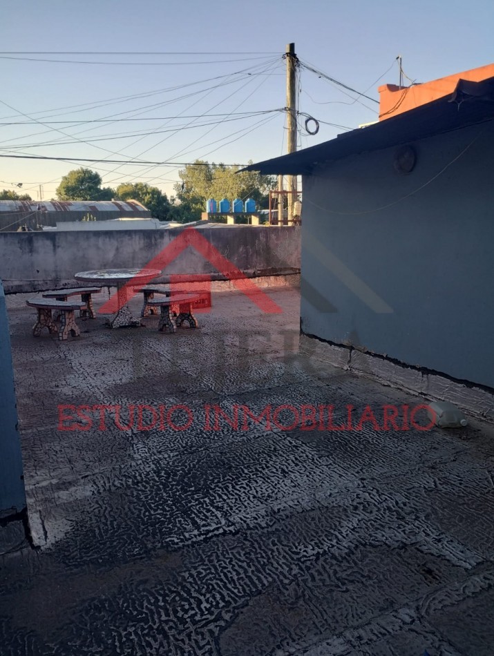 VENTA EN BLOCK LOCALES COMERCIALES- DEPTOS